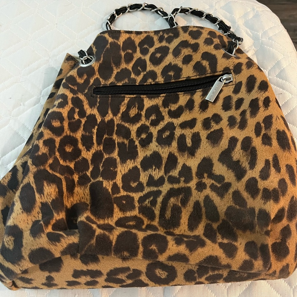 Geir Ness reversible hand bag Leopard/Creme. Handbag/shoulder bag to crossbody